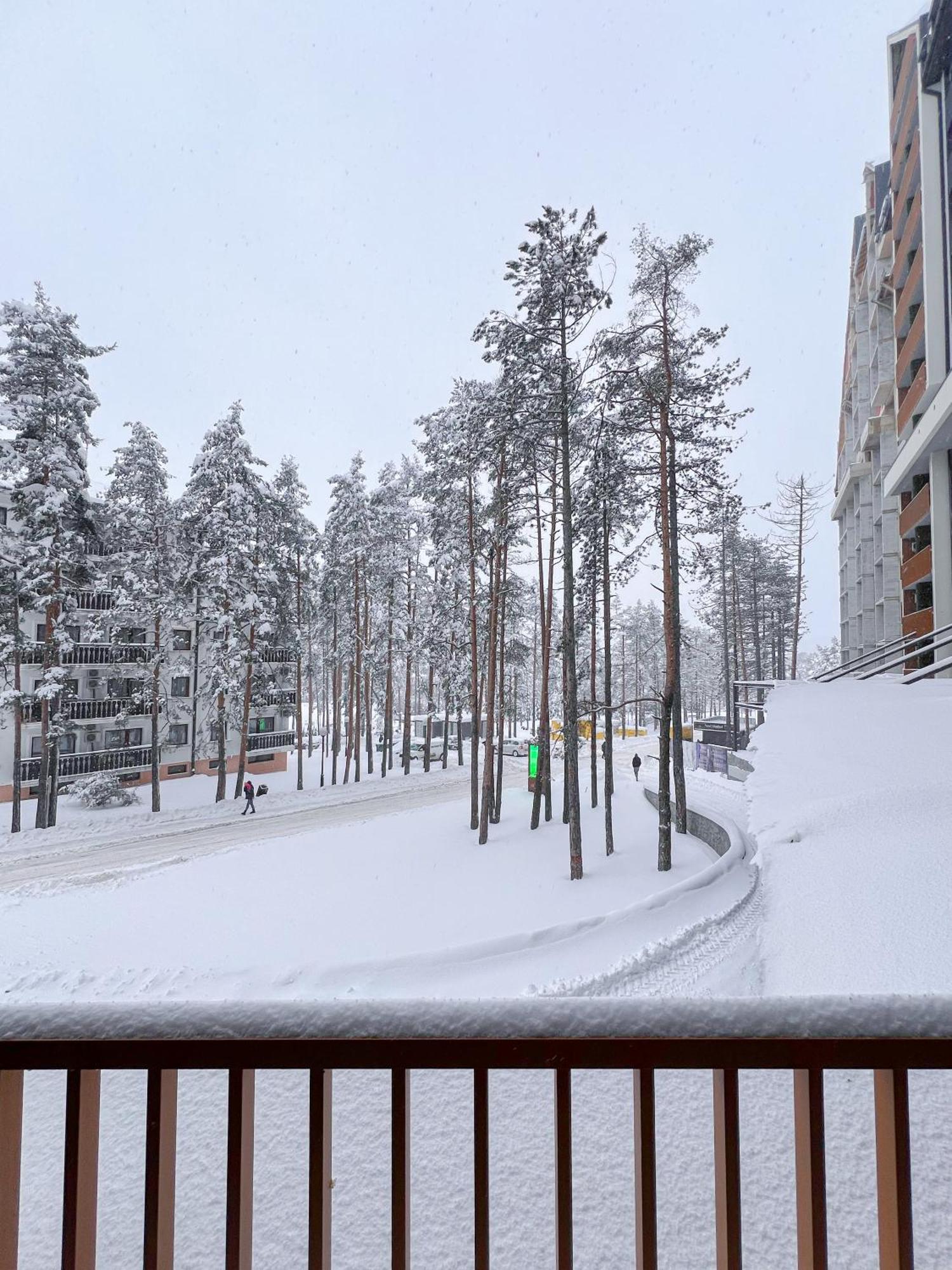 Apartment Zlatilux *